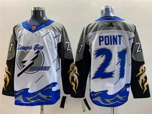 Tampa Bay Lightning #21 Brayden Point 2022/23 White Reverse Retro Jersey